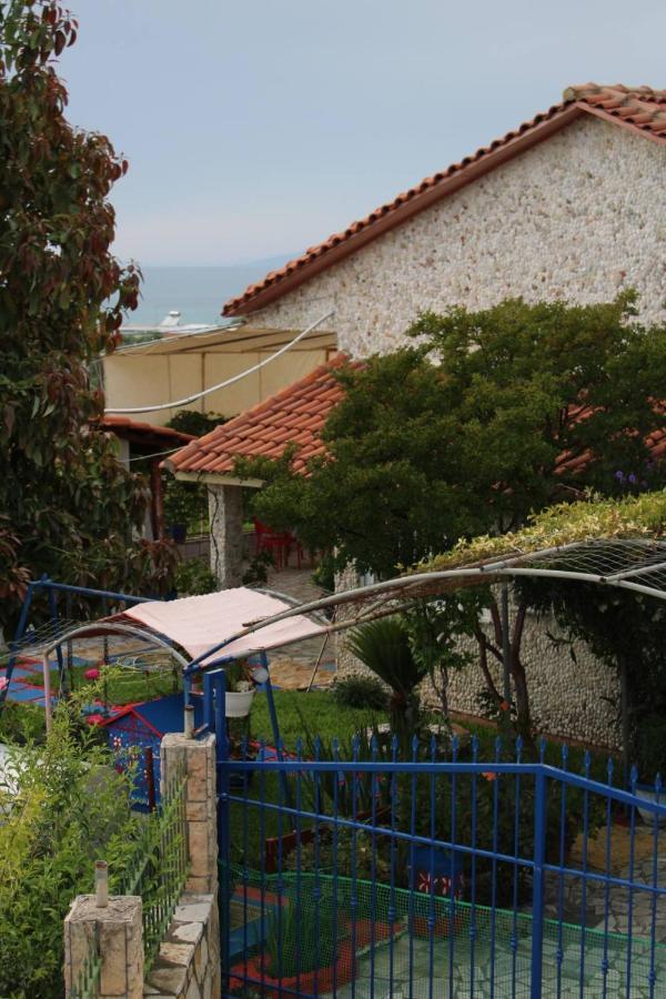 Olive Tree Villa Ліґія Екстер'єр фото