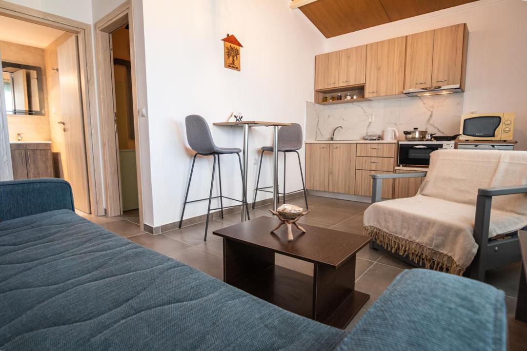 Olive Tree Villa Ліґія Екстер'єр фото