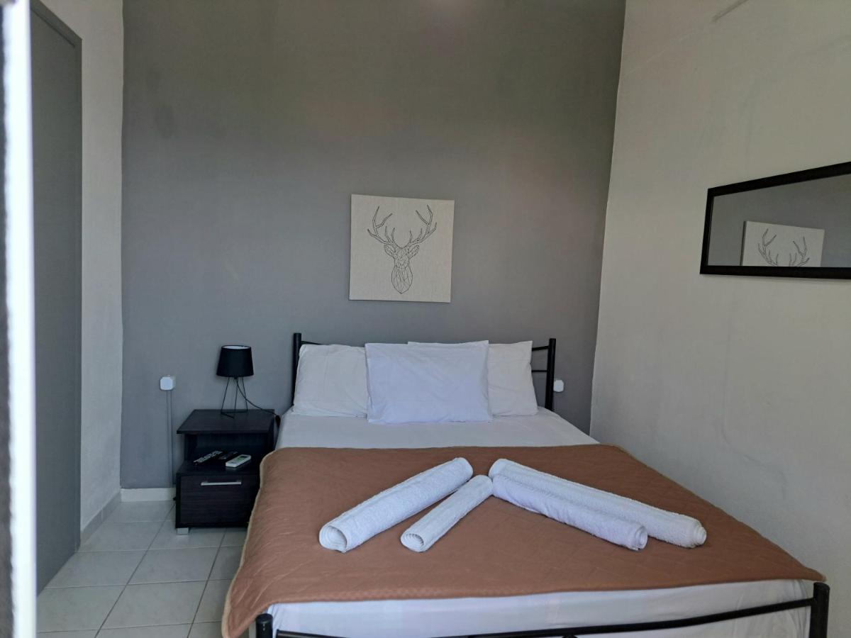 Olive Tree Villa Ліґія Екстер'єр фото